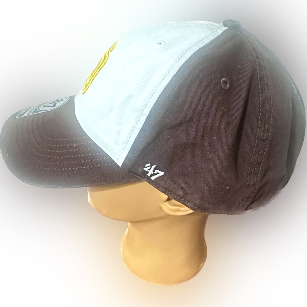 San Diego Padres '47 Franchise Fitted Hat - Picture 2 of 4
